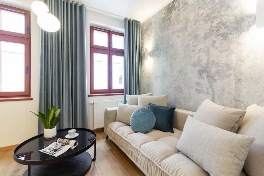 Stylowy Apartament Nad Odra Вроцлав Екстериор снимка